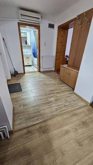 Casa cu 3 dormitoare de inchiriat in zona Iosia(strada Zarandului)  - imagine 10