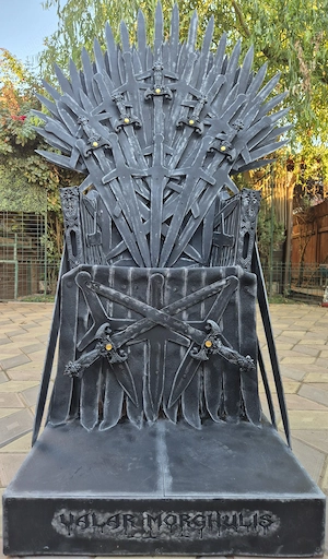 Tronul de Fier Game of Thrones-Replică Unicat Funcțională (1,72 m)