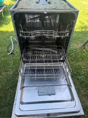 Mașina de spălat vase ariston hotpoint