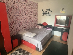 Inchiriez apartament 3 camere - imagine 6