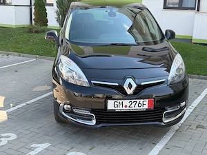 Renault  Scenic Bose 2014 euro 5 tuv cu km 177000  carte service  - imagine 7