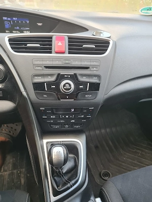 Vând Honda Civic Tourer 1.6 i-dtec  - imagine 4