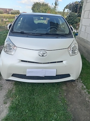 Toyota IQ an 2009  - imagine 4
