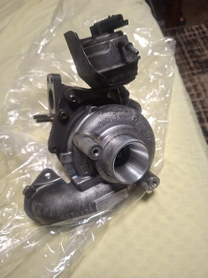 Turbo Ford Focus MK3 2012,  1.6 diesel , 105 Cp - imagine 7