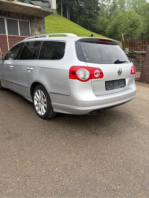Volkswagen Passat 2010 - imagine 5