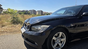 Avariat BMW E90, 320I, 150cp + set de jante cu cauciucuri de iarna. - imagine 3