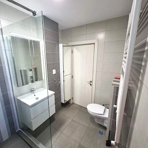 🏡 Închiriez Apartament cu 2 camere, nou, mobilat/utilat, Titan - imagine 7