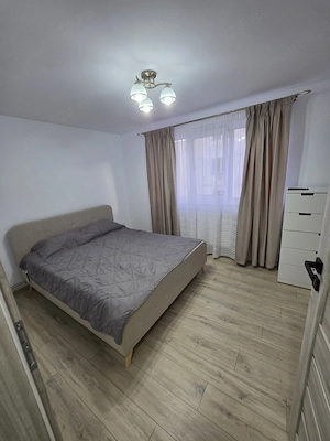 Vând apartament cu 3 camere - imagine 4