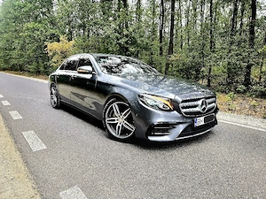 Vand Mercedes-Benz E220 W213 AMG Line - imagine 2