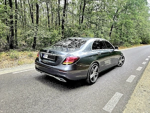 Vand Mercedes-Benz E220 W213 AMG Line - imagine 3