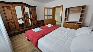 Casa cu 3 dormitoare de inchiriat in zona Iosia(strada Zarandului)  - imagine 2