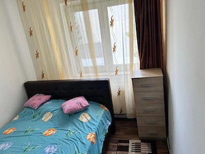 Vând apartament 2 camere etaj 2 zona Piața Mică - imagine 2