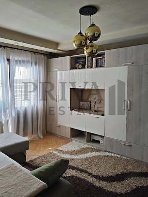 Apartament mobilat 3 camere, 2 bai, 64 mp, Lipovei