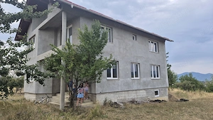 Oportunitate unică în Negrești-Oaș! Casă D+P+E la gri cu 4.672 mp teren și TOATE utilitățile  - imagine 6