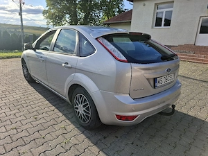 Ford Focus MK2.5 1.6 Benzina AUTOMAT - imagine 2