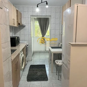 Apartament cu 2 camere decomandate, in zona Podul de Fier, la 10 minute de UMF. - imagine 5