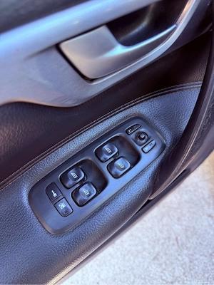 Volvo S60 D5 || 2.4 diesel 130cp || 06.2004 || Interior de piele || Carlig de remorcare || Xenon ||  - imagine 8