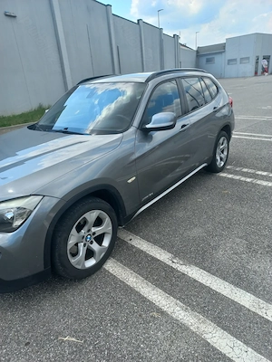 BMW X1 4X4 Xdrive 2012 - imagine 6