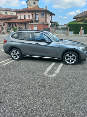 BMW X1 4X4 Xdrive 2012 - imagine 3