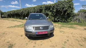 vand passat b5.5 2004 1.9 tdi 131cp de franta masina merge foare bine are schimbat tot pe ea - imagine 3