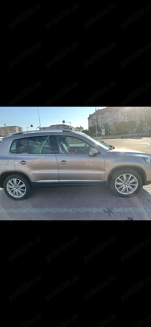 Volkswagen Tiguan 2.0  - imagine 3