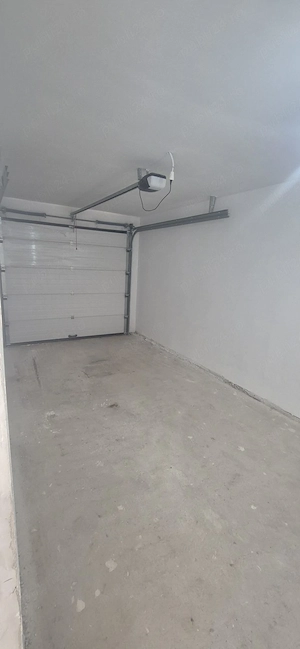 Proprietar vand casa intabulata cu garaj in Dumbravita - imagine 4