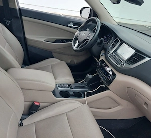 Hyundai Tucson Passion Plus, an 2018, Cutie AUTOMATĂ 7+1viteze  - imagine 6