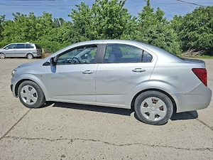 Vând Chevrolet Aveo, benzina,  1398 cmc, 2012, 68700 km - imagine 8