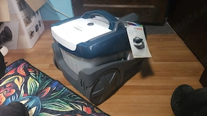 Vând aspirator bosch 