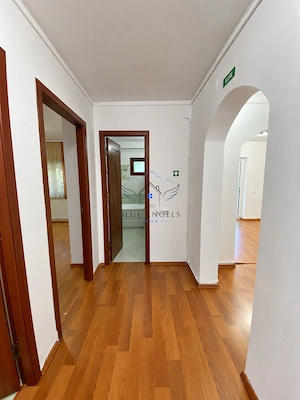 Apartament 4 camere NEMOBILAT, la PARTER, pretabil birouri - imagine 3