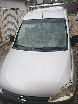 Vând Opel Combo Tour 1,7 - imagine 2