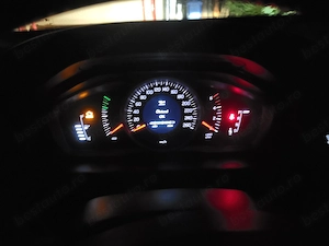 Volvo XC 60 D4 2.0  - imagine 4