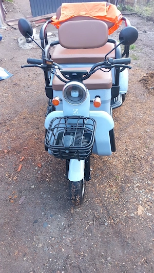 vand triciclu electric 