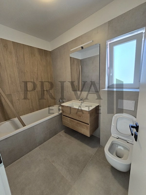 Apartament 2 camere, etaj 1, bucatarie separata, Mahala - imagine 15