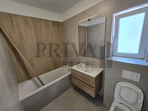 Apartament 2 camere, etaj 1, bucatarie separata, Mahala - imagine 13