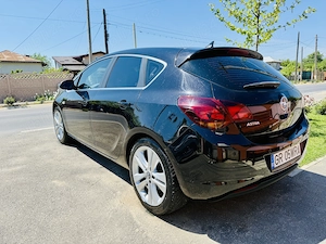 Opel Astra J 1.7 CDTI   110 CP   2009 - imagine 4