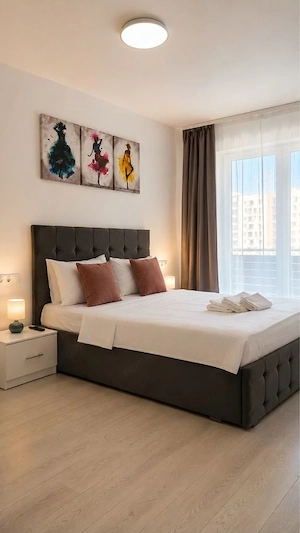 Apartament cu 3 camere zona Tractorul