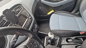 Hyundai I 20 - imagine 3