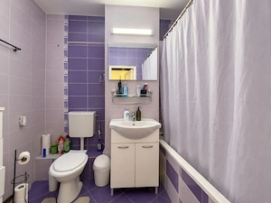  Proprietar Inchiriez ap 2camere cu parcare - imagine 5
