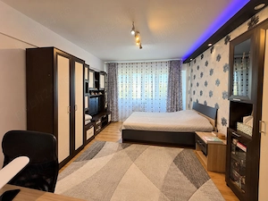  Proprietar Inchiriez ap 2camere cu parcare - imagine 2