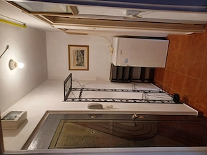 Proprietar inchiriez apartament decomandat cu o camera ultracentral Medicina - imagine 9