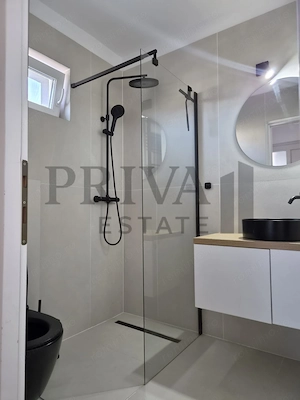 Casa insiruita 3 camere, 2 bai, zona Cora Dumbrăvița - imagine 6