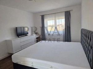 Casa insiruita 3 camere, 2 bai, zona Cora Dumbrăvița - imagine 2