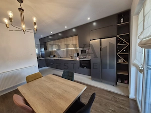 Casa insiruita 3 camere, 2 bai, zona Cora Dumbrăvița - imagine 4
