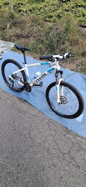 bicicleta aluminiu, frâne disc hidraulice, roti 27,5