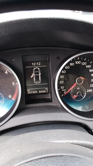 Golf 6 1.6 tdi anul 2011 - imagine 9
