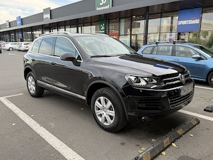 Volkswagen Touareg, Impecabil, TVA deductibil - imagine 2