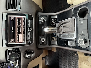 Volkswagen Touareg, Impecabil, TVA deductibil - imagine 8