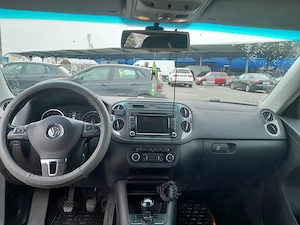 VW Tiguan 4x4 -panoramic-xenon-alcantara - imagine 7