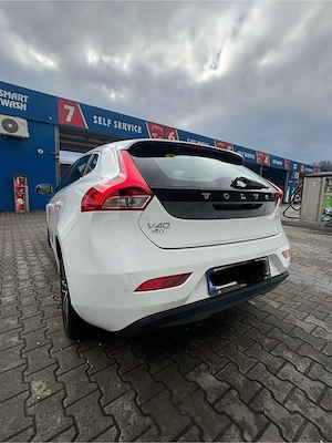 Volvo V40 negociabil - imagine 3